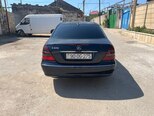 Mercedes E 220-12