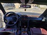 Mercedes E 200-8
