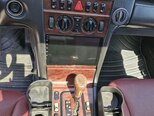 Mercedes E 200-11
