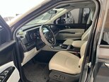 Kia Carnival-30