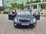 Mercedes E 240-10