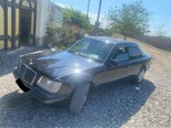 Mercedes 220 E-2