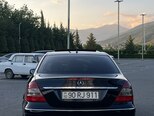Mercedes E 280-8