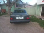 Mercedes 250 D-2
