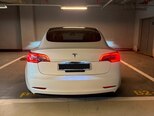 Tesla Model 3-2