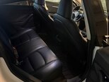 Tesla Model 3-6