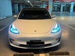 Tesla Model 3-1