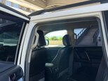 Toyota Land Cruiser Prado-4