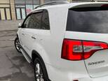 Kia Sorento-12