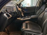 BMW X7-7