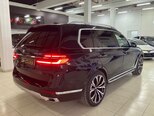 BMW X7-9