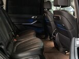 BMW X7-29