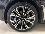 BMW X7-28