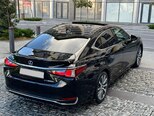 Lexus ES 300h-8