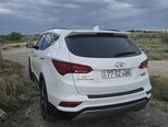 Hyundai Santa Fe-12