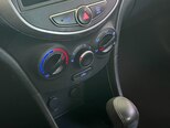 Hyundai Accent-7
