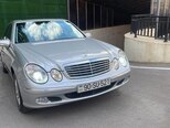 Mercedes E 240-13