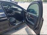 Mercedes E 300-7
