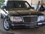 Mercedes 220 E-1