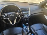 Hyundai Accent-13