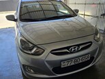Hyundai Accent-8