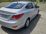Hyundai Accent-5