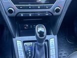 Hyundai Avante-9
