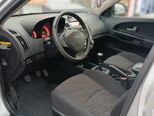 Kia Ceed-12
