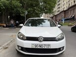 Volkswagen Golf-1