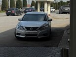 Nissan Altima-2