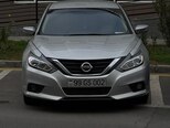 Nissan Altima-21