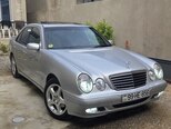 Mercedes E 220-3