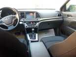 Hyundai Elantra-3