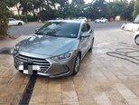 Hyundai Elantra-1