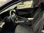 Hyundai Elantra-12