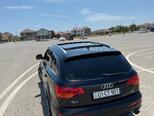 Audi Q7-4