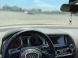 Audi Q7-6