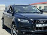 Audi Q7-8