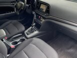 Hyundai Elantra-7