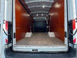 Ford Transit-14