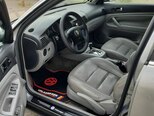 Volkswagen Passat-11