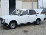LADA (VAZ) 2107-4