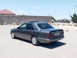 Mercedes E 200-13