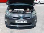 Toyota Prius-5