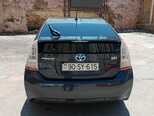 Toyota Prius-4