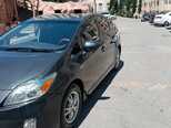 Toyota Prius-3
