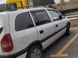 Opel Zafira-8