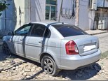 Hyundai Accent-9