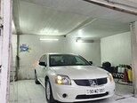 Mitsubishi Galant-4
