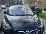 Hyundai Elantra-10